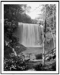 Minnehaha Falls, Minneapolis, Minn., c1908. Creator: Unknown.