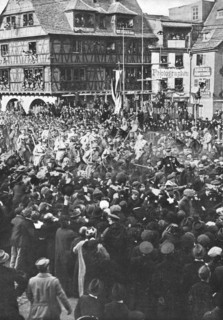 'Notre entrée a Strasbourg; Un aspect de la ville le 22 novembre 1918', 1918. Creator: Unknown.