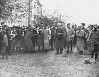 'En Serbie Reconquise; Le prince Alexandre, regent du royaume serbe-croate-slovene, est..., 1918. Creator: Marianovic.