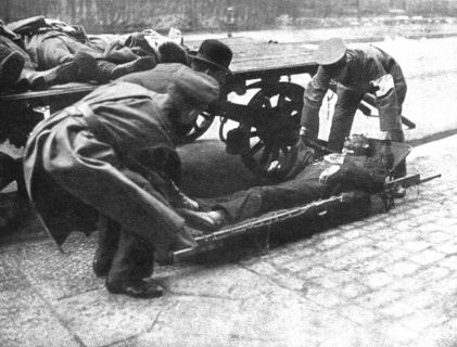 'La Nouvelle Europe; la guerre civile a Berlin; du 5 au 11 janvier 1919 a Berlin..., 1919. Creator: Unknown.