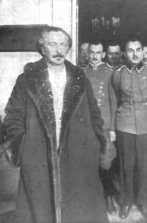 'La Nouvelle Europe; la republique Polonaise; M Ignace Paderewski appele aux fonctions..., 1919. Creator: Unknown.