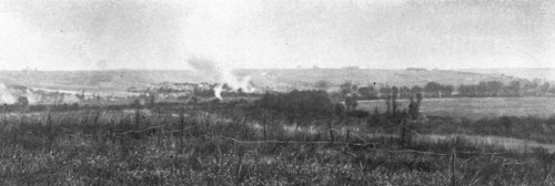 ''Les combats au Nord de la Somme; Bombardement de Curlu, quelques instants avant l'attaque', 1916. Creator: Unknown.