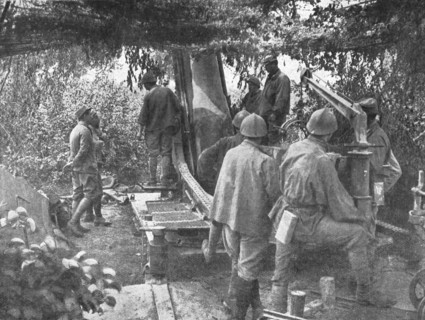 ''La Bataille de la Somme; manoeuvre d'une piece de 280', 1916. Creator: Unknown.