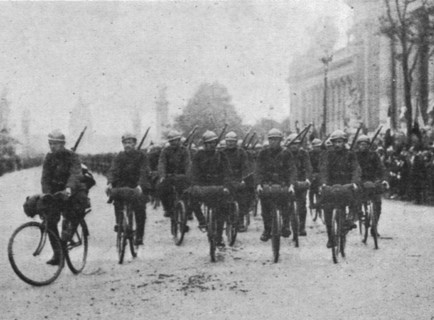 ''Le 14 juillet 1916 a Paris; les cyclistes belges', 1916. Creator: Unknown.