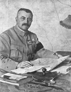 ''La rupture des lignes Bulgares; Le general Franchet d'Esperey', 1918. Creator: Unknown.