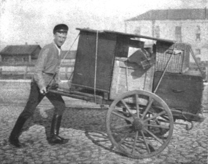 ''La Fin de Trois Empires; Dans la Russie des Soviets..., 1918. Creator: Unknown.