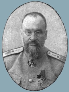 ''La fin tragique des Romanof; le docteur Botkine, medecin du tsar, massacre aux cotes..., 1918. Creator: Unknown.
