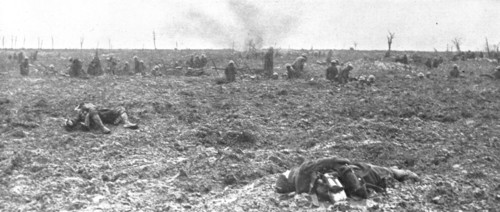'Les succes Britanniques, entre Arras et Lens; Sur la crete de Vimy: les Canadiens occupent..., 1917 Creator: Unknown.