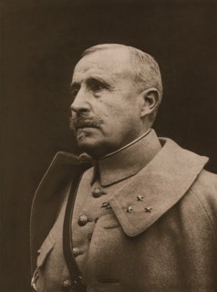 'Nos Grands Chefs; Le general Nivelle, commandant en chef du 16 decembre 1916 au 15 mai 1917', 1917. Creator: François Cogné.