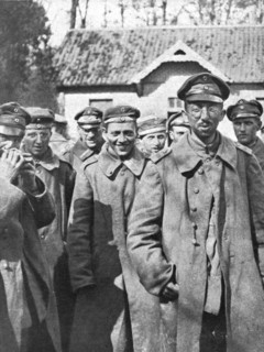 'Les prises d'une action locale; Groupes de prisonniers allemands captures le 18 avil 1918..., 1918. Creator: Unknown.