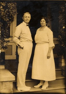Mom and Dad Curtis, c1880s, (1920s). Creator: Edward Sheriff Curtis.