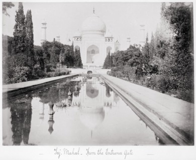 Taj Mahal, from the Entrance Gate, Late 1860s. Creator: Samuel Bourne.