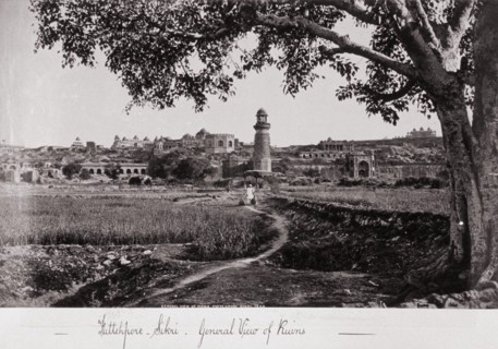 Futtehpore Sikri, General View of the Ruins, Late 1860s. Creator: Samuel Bourne.
