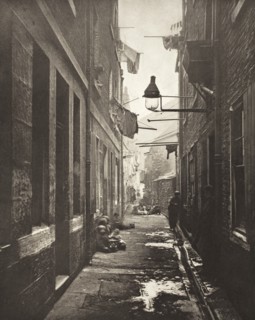 Close No. 80 High Street (#11), Printed 1900. Creator: Thomas Annan.