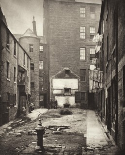 Close No. 61 Saltmarket (#27), Printed 1900. Creator: Thomas Annan.