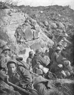 'La phase triomphante de Verdun; Nos coloniaux dans les fosses du fort de Douaumont', 1916. Creator: Unknown.