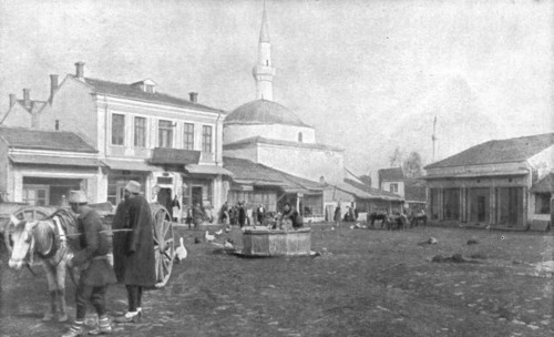 'Sur la route de Monastir ; La grande place de Monastir', 1916. Creator: Unknown.