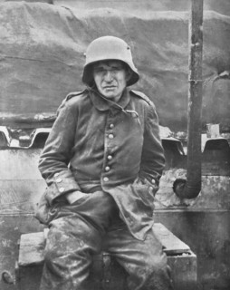 'Mur pour la paix; un prisonnier allemand de la fin de 1916', 1916. Creator: Unknown.