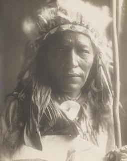 Big Road (Chanckin Tan-Ka), 1907. Creator: Edward Sheriff Curtis.