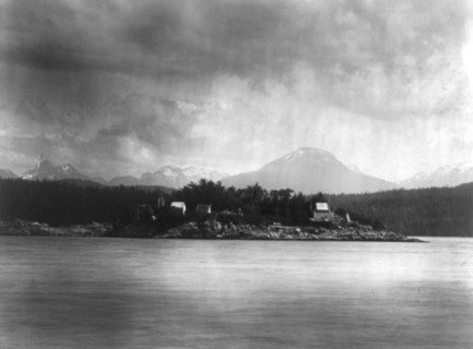 Mamalelekala cemetery on Village Island, c1914. Creator: Edward Sheriff Curtis.