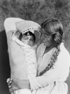 Achomawi mother and child, c1923. Creator: Edward Sheriff Curtis.