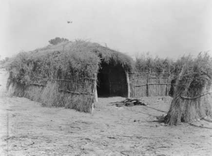 Cahuilla house in the desert, California, c1924. Creator: Edward Sheriff Curtis.