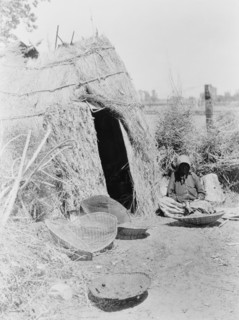 Paviotso house at Walker Lake, c1924. Creator: Edward Sheriff Curtis.