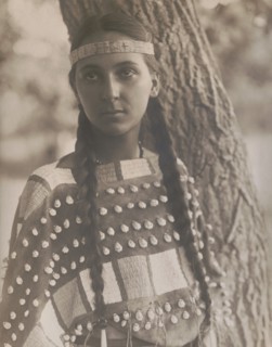 Lucille [B], c1907. Creator: Edward Sheriff Curtis.