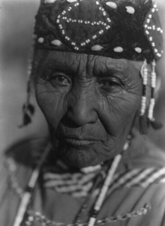 Wife of Modoc Henry [A]-Klamath, c1923. Creator: Edward Sheriff Curtis.
