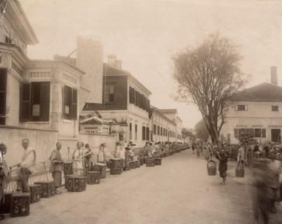 Tea queue, end of 19th century. Creator: Nikolai Apollonovich Charushin.