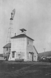 Windmill, between c1900 and 1916. Creator: Unknown.