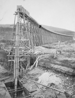 Mining structure, between c1900 and c1930. Creator: Unknown.