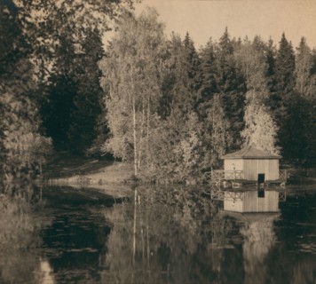 Near the small town of Iustilia, on the Saimaa Canal, between 1905 and 1915. Creator: Sergey Mikhaylovich Prokudin-Gorsky.
