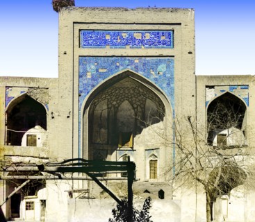 Kush-medrese (interior from the right side), Bukhara, between 1905 and 1915. Creator: Sergey Mikhaylovich Prokudin-Gorsky.
