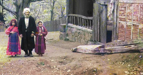 Mullah with his female students near the Artomelinskaia mosque in Artvin, between 1905 and 1915. Creator: Sergey Mikhaylovich Prokudin-Gorsky.