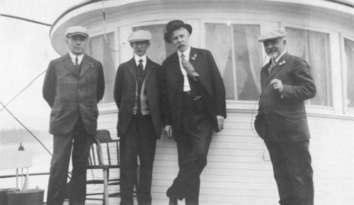 W.H. Fairbanks, Frank G. Carpenter, Tom Magowan, and Mr. MacPherson, between c1900 and 1916. Creator: Unknown.
