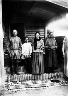 A peasant family from the village of Lovatskaya, Kansky district, 1905. Creator: Unknown.