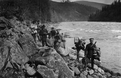 Members of the Expedition Detouring the Mrasskii Rapid, 1913. Creator: GI Ivanov.