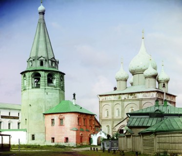Suzdal: The Cathedral of the Nativity of Christ [i.e. the Cathedral of the Nativity of the..., 1912. Creator: Sergey Mikhaylovich Prokudin-Gorsky.