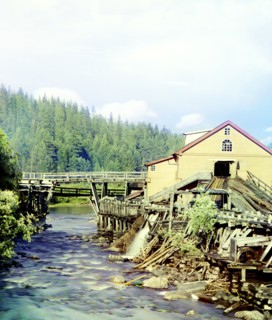 Sawmill on the Kumsa River near the Medvezhia Gora Station, 1915. Creator: Sergey Mikhaylovich Prokudin-Gorsky.