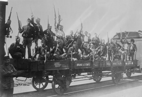 Belgian guide reg't [i.e., regiment] starting to front, between 1914 and 1918. Creator: Bain News Service.