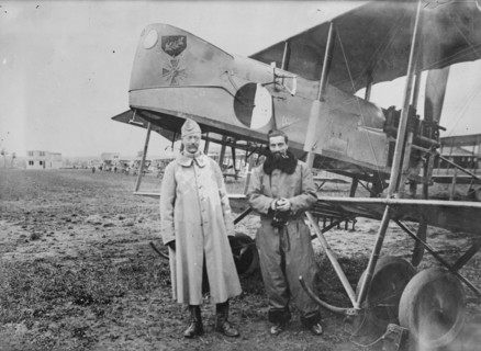 Capt. Berthaut and Capt. Hoppe [i.e. Happe], between c1914 and c1918. Creator: Bain News Service.
