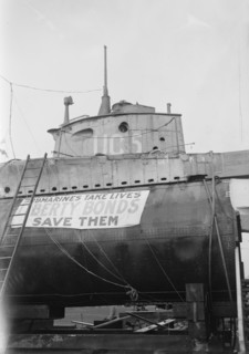 German U-Boat in N.Y., 25 Oct 1917. Creator: Bain News Service.