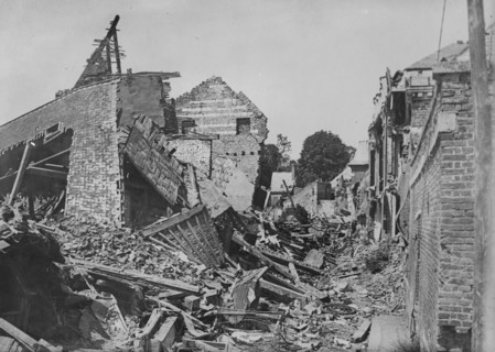 Somme district, between c1915 and 1918. Creator: Bain News Service.