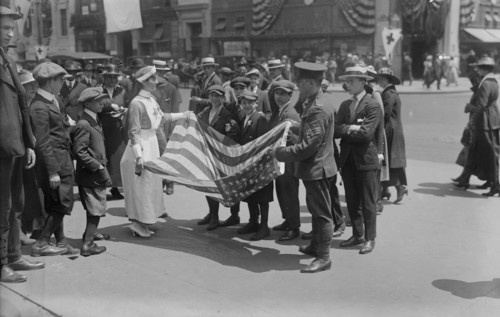 Collecting for Red + [Cross] (Countess Mazzuchi), 1918. Creator: Bain News Service.