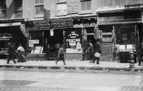 Chinatown, between c1910 and c1915. Creator: Bain News Service.