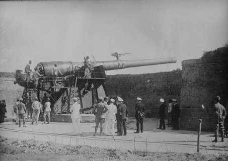 Italian gun on Adriatic, 1918 or 1919. Creator: Bain News Service.