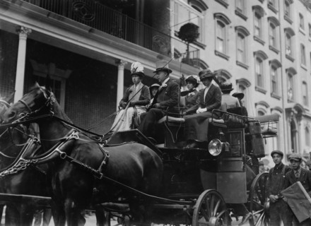 Ladies' 4-in-hand-club [Harriet Alexander driving], between c1910 and c1915. Creator: Bain News Service.