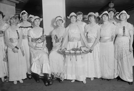 Toy sellers at Biltmore, between c1910 and c1915. Creator: Bain News Service.