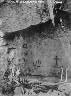 Grave of Chief Pesanko near Spokane, Wn., between 1910 and 1915. Creator: Bain News Service.